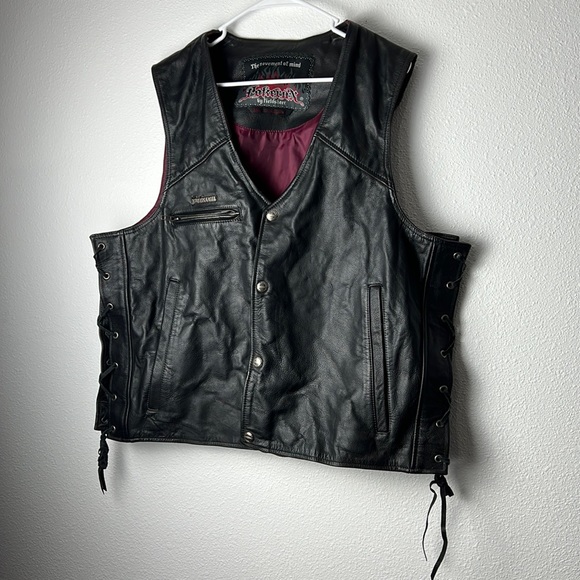 Pokerun cutlas Mens leather cruiser motorcycle vest 3XL
